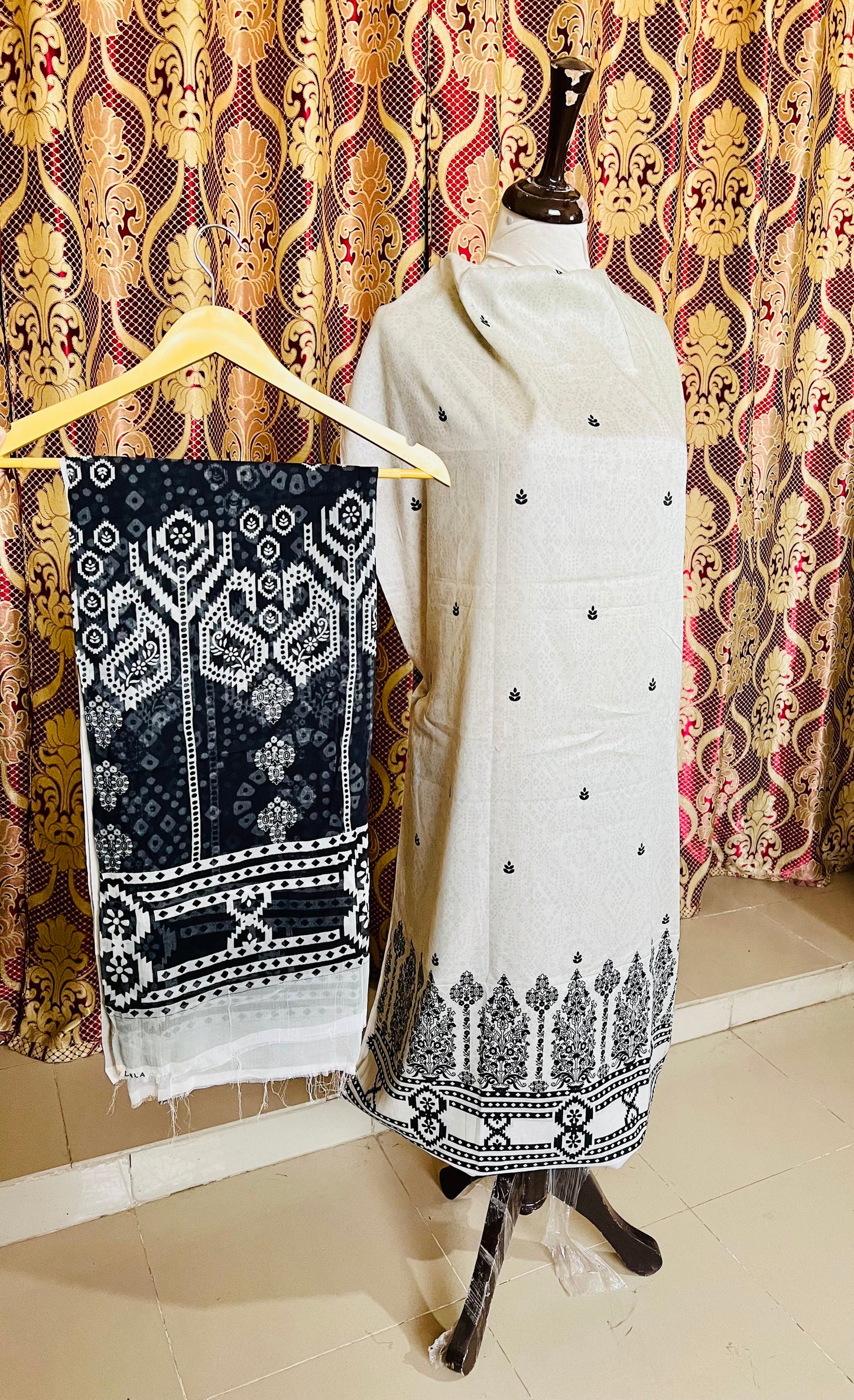 Lawn Suit 3 Piece
