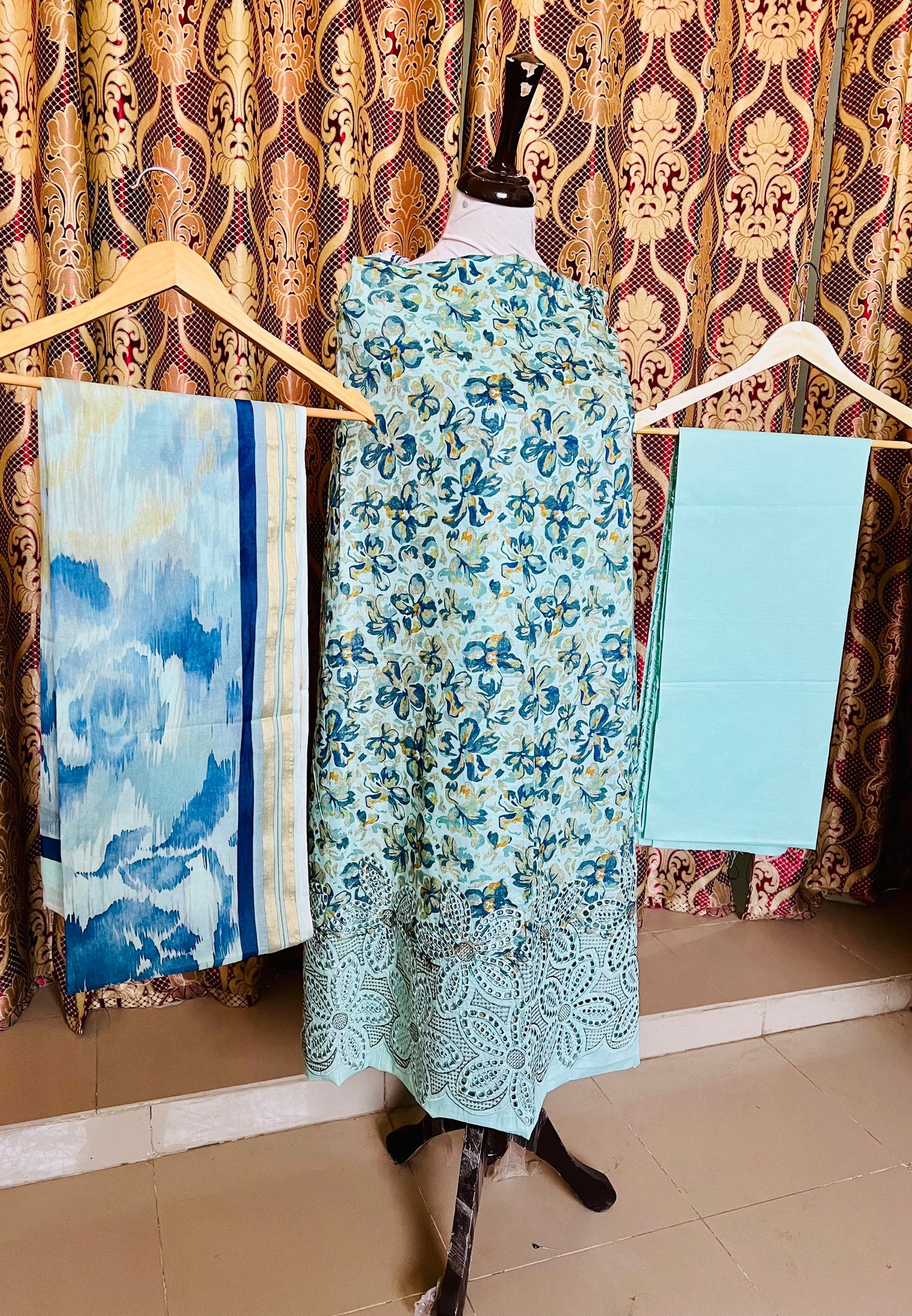 3-piece embroidered lawn suit
